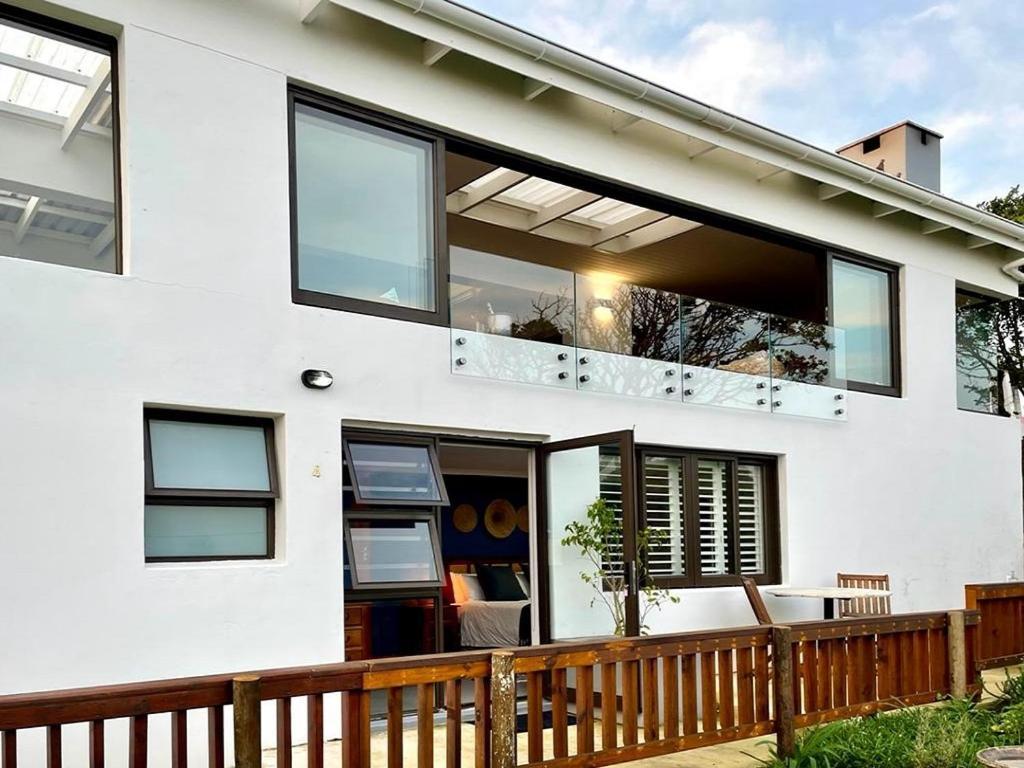 Oyster Bay Ten On Tornyn ภายนอก รูปภาพ